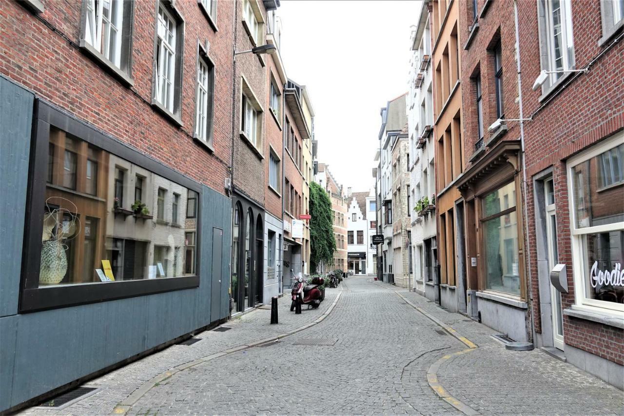 Urban Condo - Peacefull And Cozy Spot In Historical Center Antwerpen Bagian luar foto